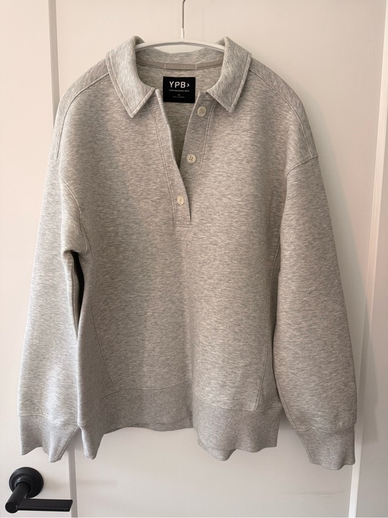Abercrombie & Fitch Tops - Abercrombie & Fitch Heather Gray Polo Collar Sweatshirt
